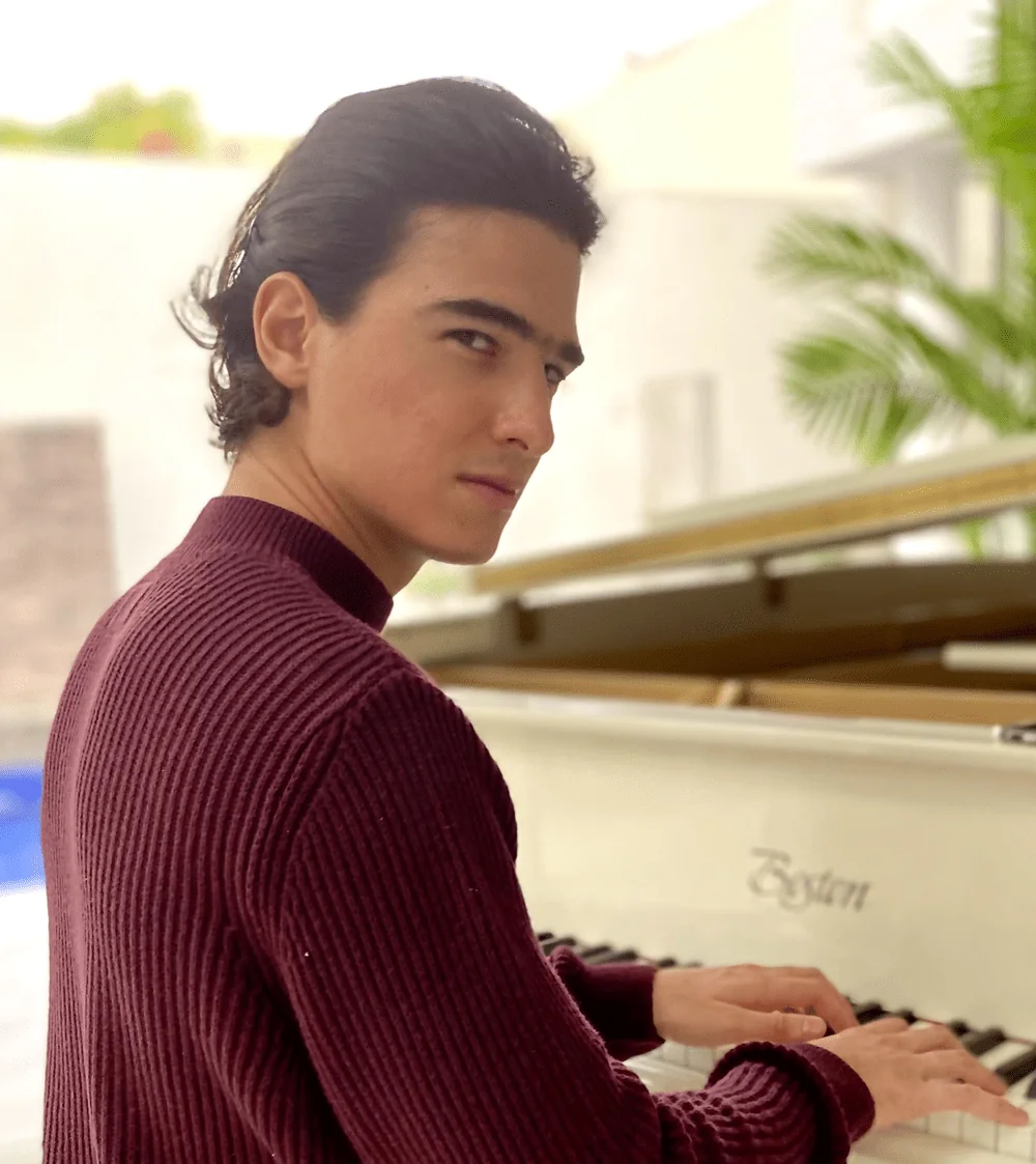 Julián Fueyo, composer
