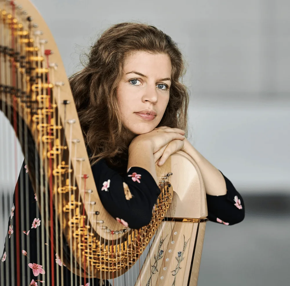 Maria-Theresa Freibott, harpist