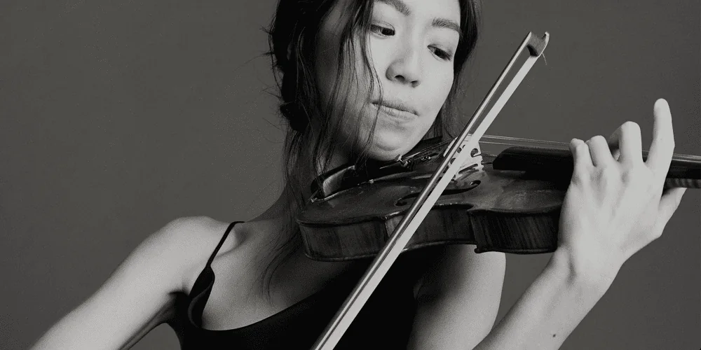Shannon Lee, violinist